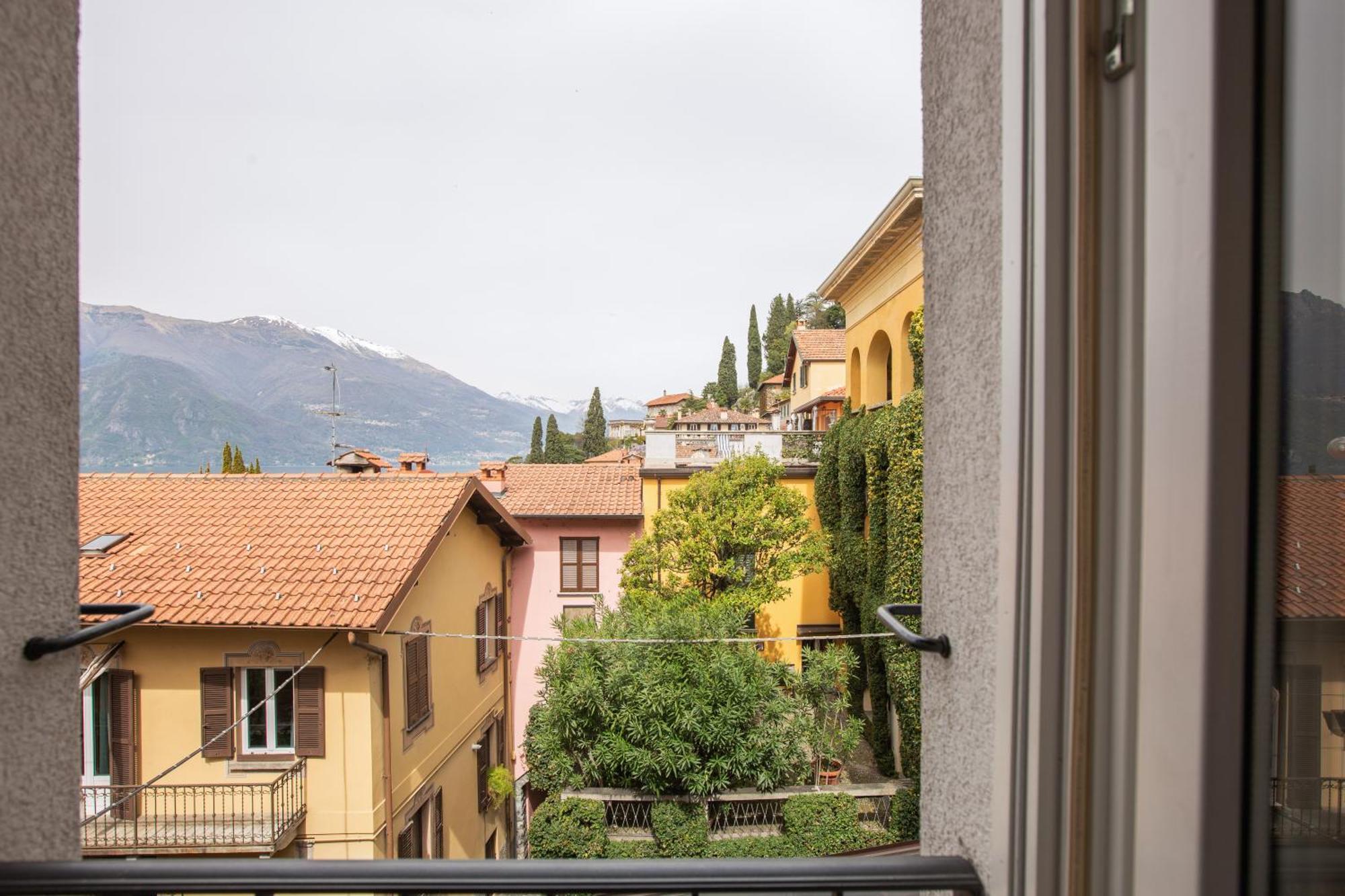 Albergo Del Sole Varenna Exterior photo